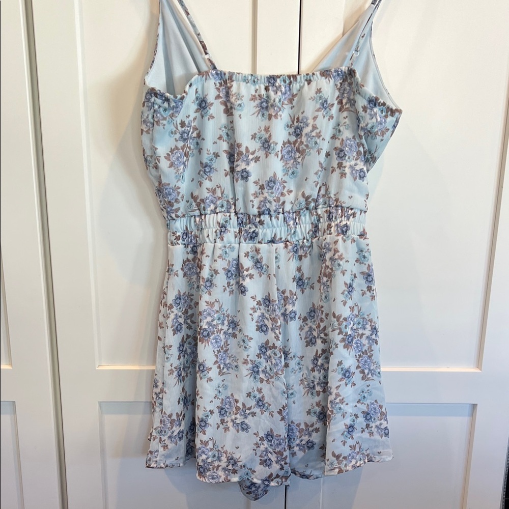 Trixxi Floral Print Romper in Soft Blue and Brown M - Picture 4 of 7